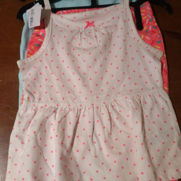 New 3 piece Carter's baby set (18M) - Picture 3 of 4